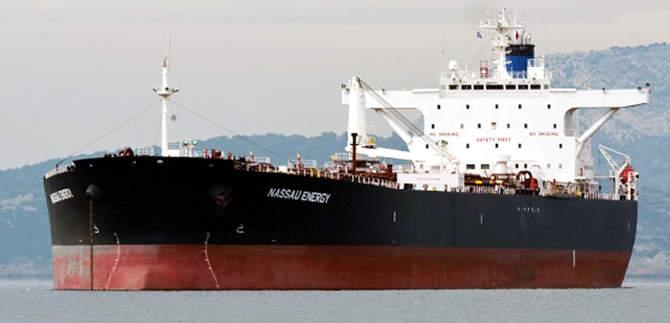 M/T Nassau Energy tankeri artık Karadeniz Holding'in
