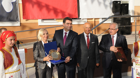 “OPET Tarihe Saygı Ortaokulu” açıldı