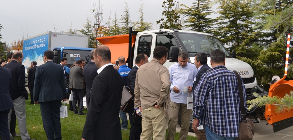 Iveco’nun en yeni araçları 105 üst yapıcıyla buluştu
