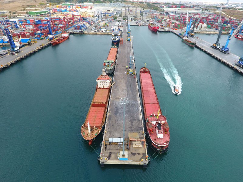 Akçansa Port'ta her yüke liman hizmeti var