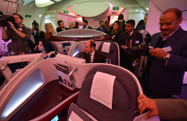 Qatar Airways ilk 787 Dreamliner’ını teslim aldı