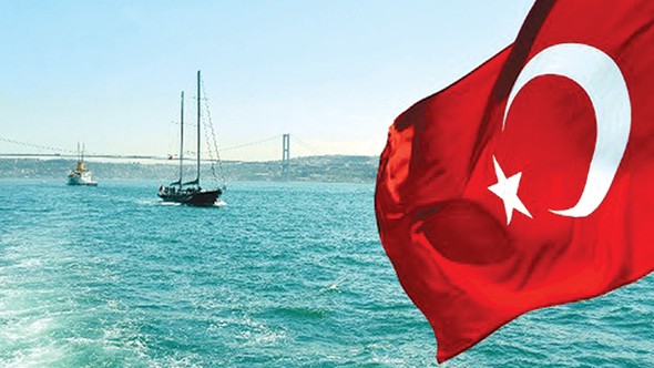 Türk bayrağı takan yata vergi, harç yok