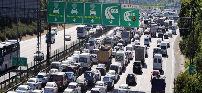 Kasımda 130 bin yeni araç trafiğe çıktı