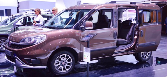 Doblo ve Fiorino, İngiltere'de lider oldu