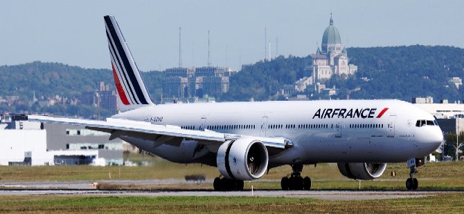 Air France 15 Müslüman yolcuyu uçağa almadı! Nedeni Trump