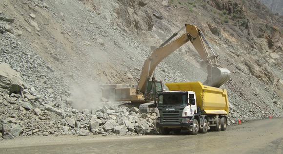 Büyük projelerin aracı  “Scania off-road”