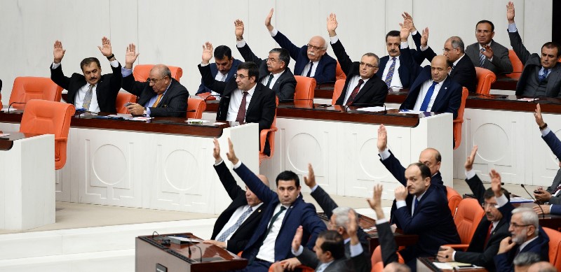 Denizcilikle ilgili üç önemli kanun tasarısı kabul edildi