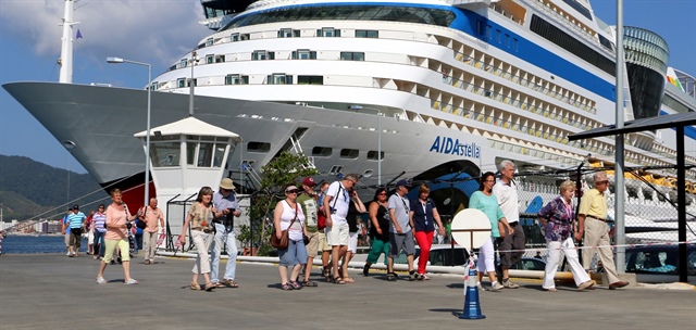 Kruvaziyere yolcu başına 30 $ destek