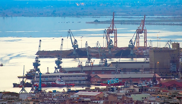 Selanik Limanı Alman yatırım fonuna devredildi