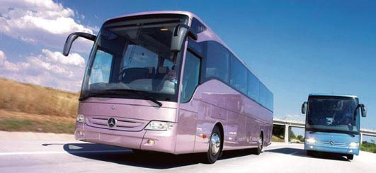 Mercedes'ten 5 firmaya 8 otobüs teslimatı