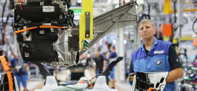 BMW'de üretim durdu