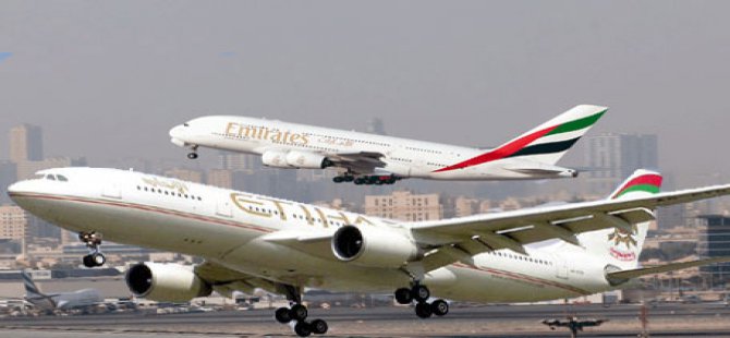 Emirates ve Etihad, Katar’a uçuşlarını durdurdu