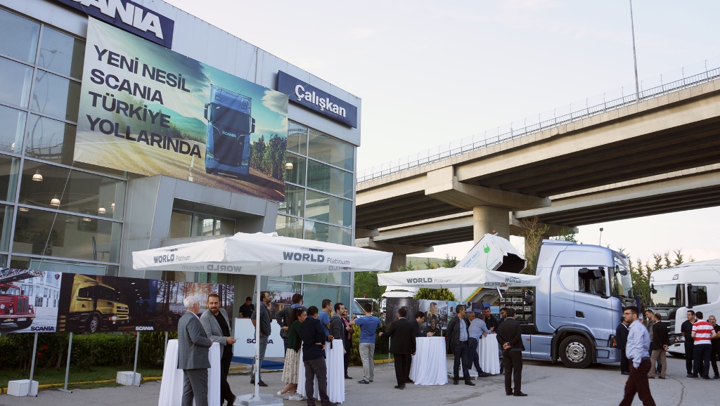 Scania, yeni nesil araçlarını 2.500 kişiyle buluşturdu