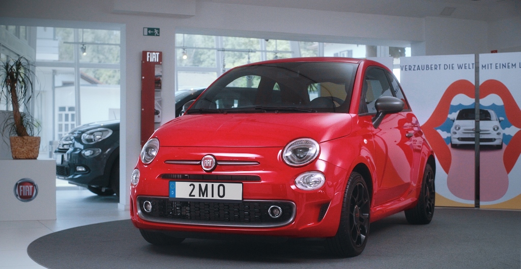 2 milyonuncu Fiat 500 sahibini buldu