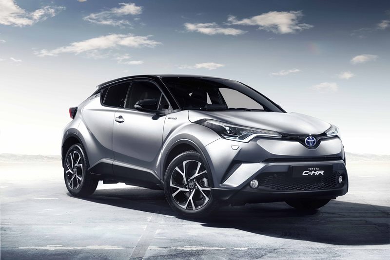 Test sürüşüne gelen Toyota C-HR'ı indirimli alıyor