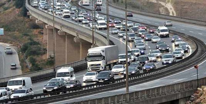 Kurban Bayramı'nda yolları 15.5 milyon araç kullandı