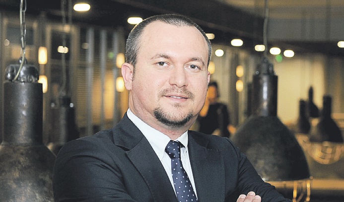 Fransız Renault, Slovenya'da Bursalı CEO'ya emanet