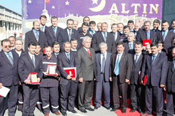 Uçak fobisine karşı VIP otobüs