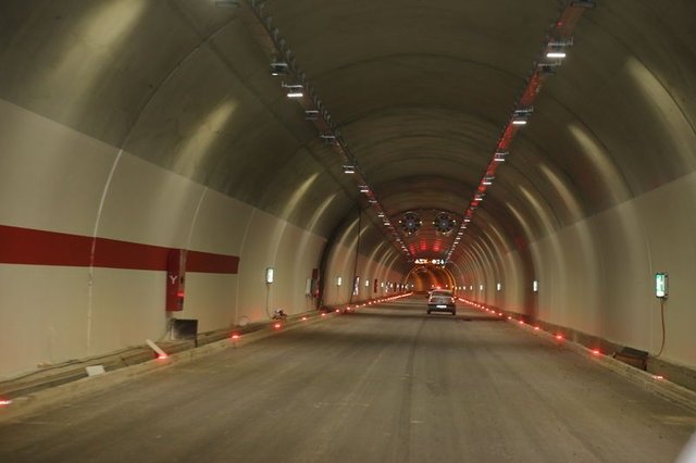 En uzun tünelimiz Ovit, ulaşıma açıldı