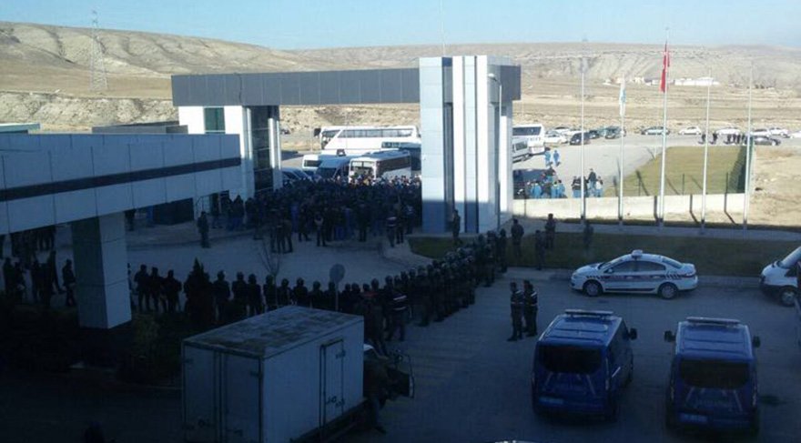 Sumitomo'da grev: Jandarma kapıda