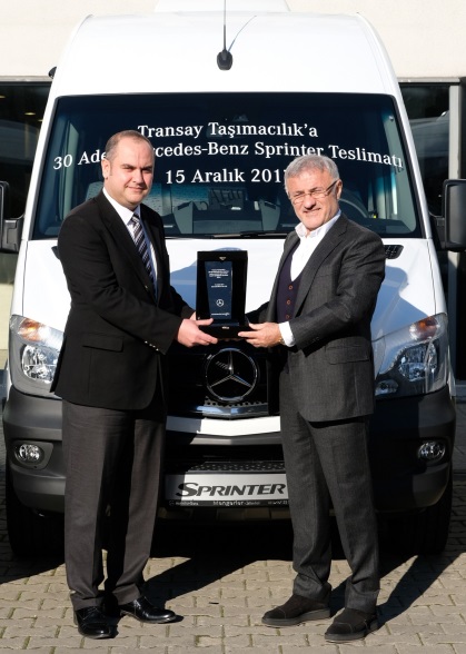 Transay Taşımacılık’a 30 adet Sprinter teslimatı