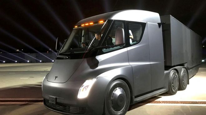 Tesla Semi için en büyük sipariş UPS`ten