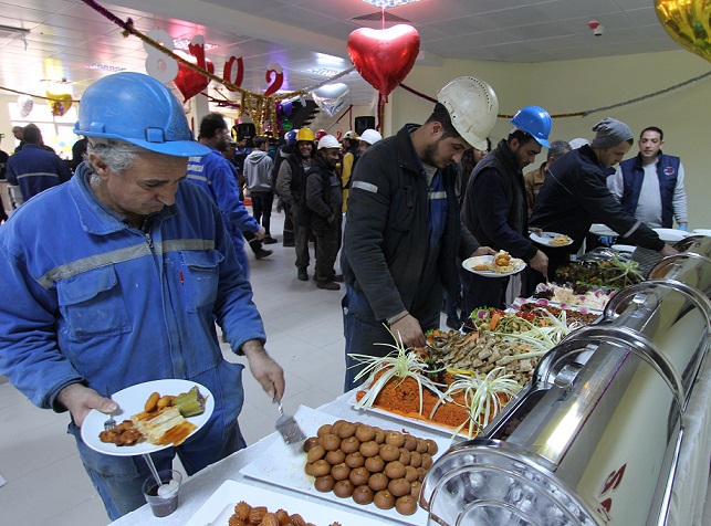 Sefine çalışanları yeni yılı coşkuyla karşıladı