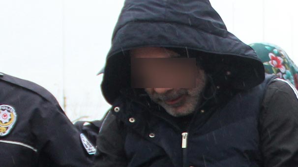 14 yaşındaki kızıyla otobanda fuhuş tuzağı