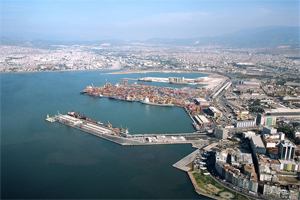 İzmir'in limanları 2017'de rekor kırdı