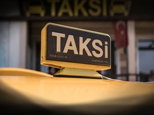 Sarı takside UBER çatlağı!