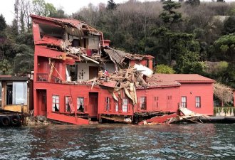 İstanbul Boğazı'nda yalıya çarpan geminin işletmecisinden açıklama