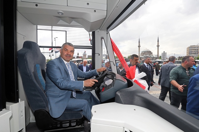 Kayseri elektrikli otobüs ihalesini Bozankaya kazandı