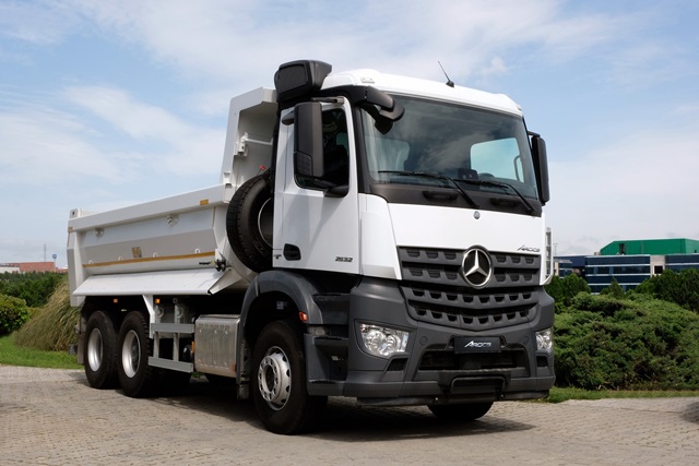 Arocs 2532 K 6x2 Türkiye yollarında