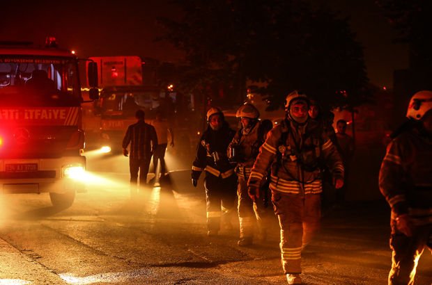 CNR Fuar Merkezi'nde yangın