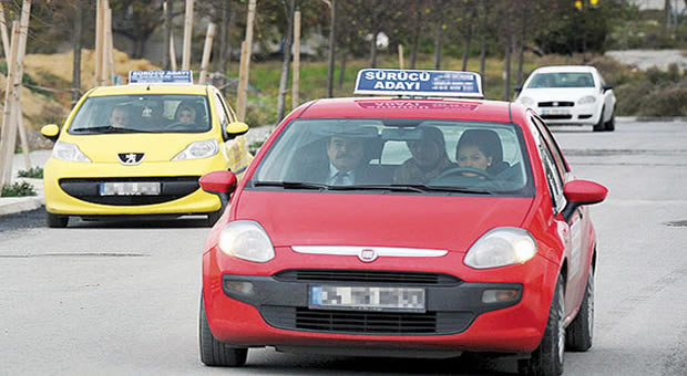 Ehliyet sınavında yeni düzen