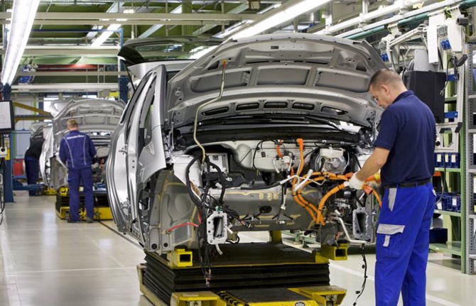 “Trump vergilerine” karşı otoda güç birliği