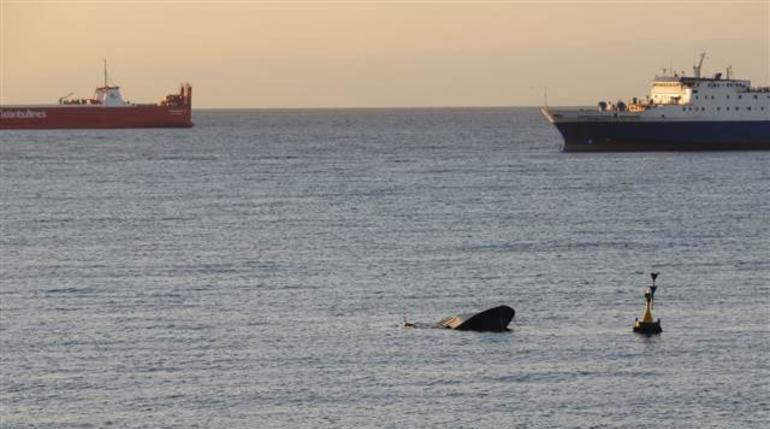 Beylikdüzü’nde tekne battı: 5 kişi kurtarıldı, 1 kişi kayıp
