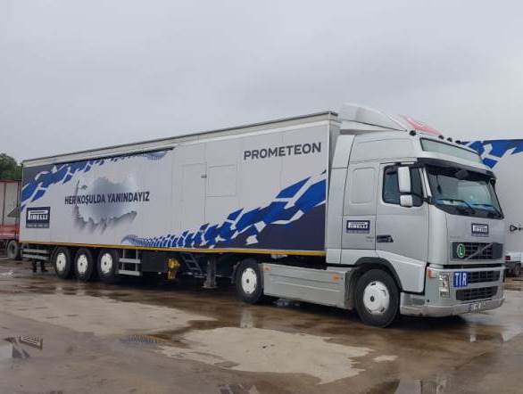 Prometeon TIR'ı 5 bin kamyon sürücüsüyle buluştu