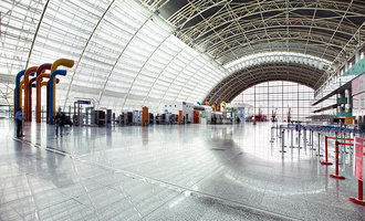 Havaalanında sıhhi iş yeri açmak için Türk vatandaşlığı zorunluluğu kalktı