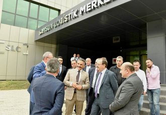 Samsun’da ‘Uluslararası İntermodal Lojistik Zirvesi’ düzenlendi