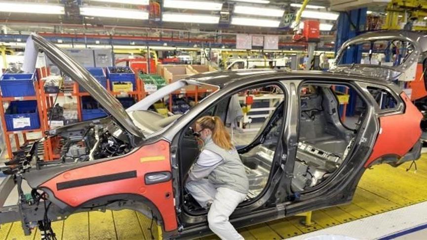 Tofaş, üretime "daralma" arası verdi