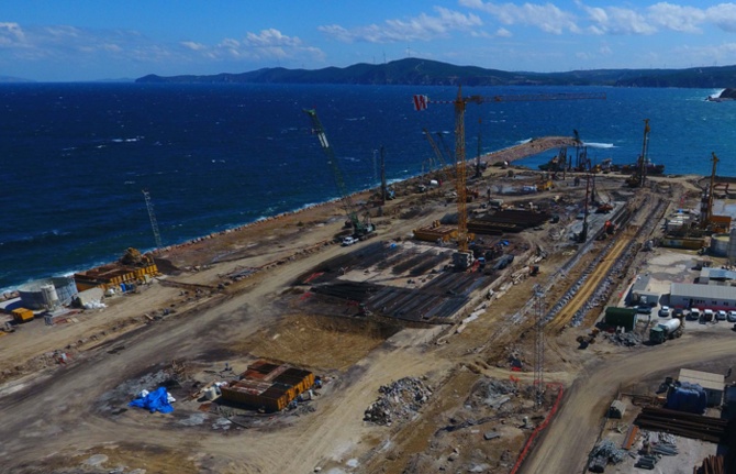 Çanakkale'ye "uçak gemisi" için dev havuz