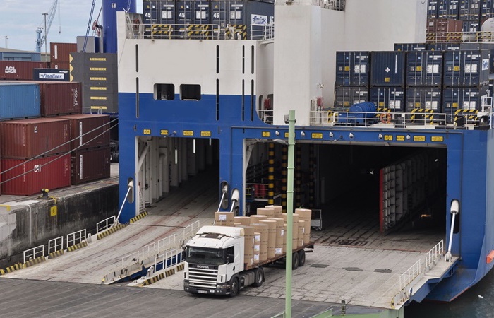 İhracatçı, "Çin Tipi" navlun desteği istiyor