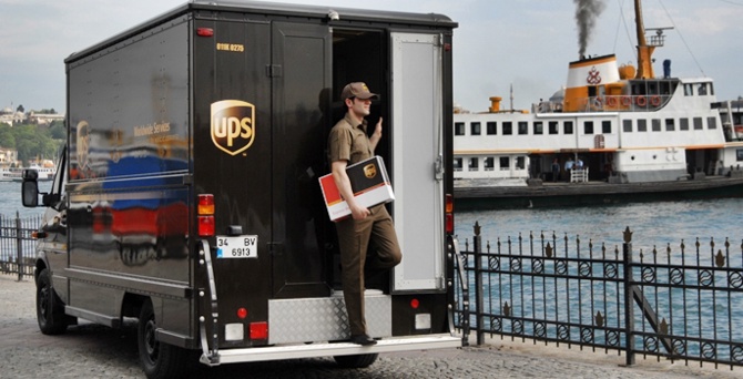 UPS, artık müşterilerinin bir mesaj yakınında