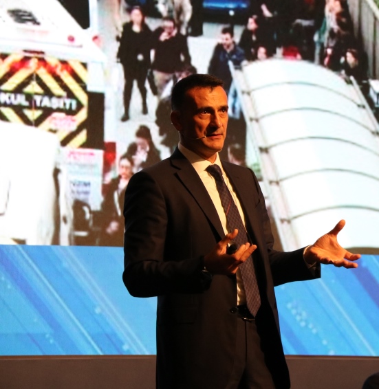 "Kamyonlara şerit denetimi yapılmalı"