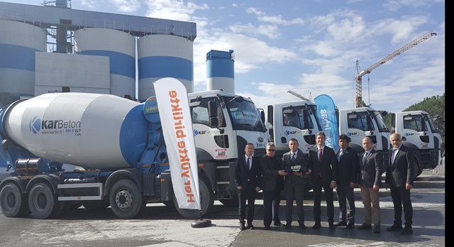 Kar Beton, filosuna 30 adet Ford Trucks kattı