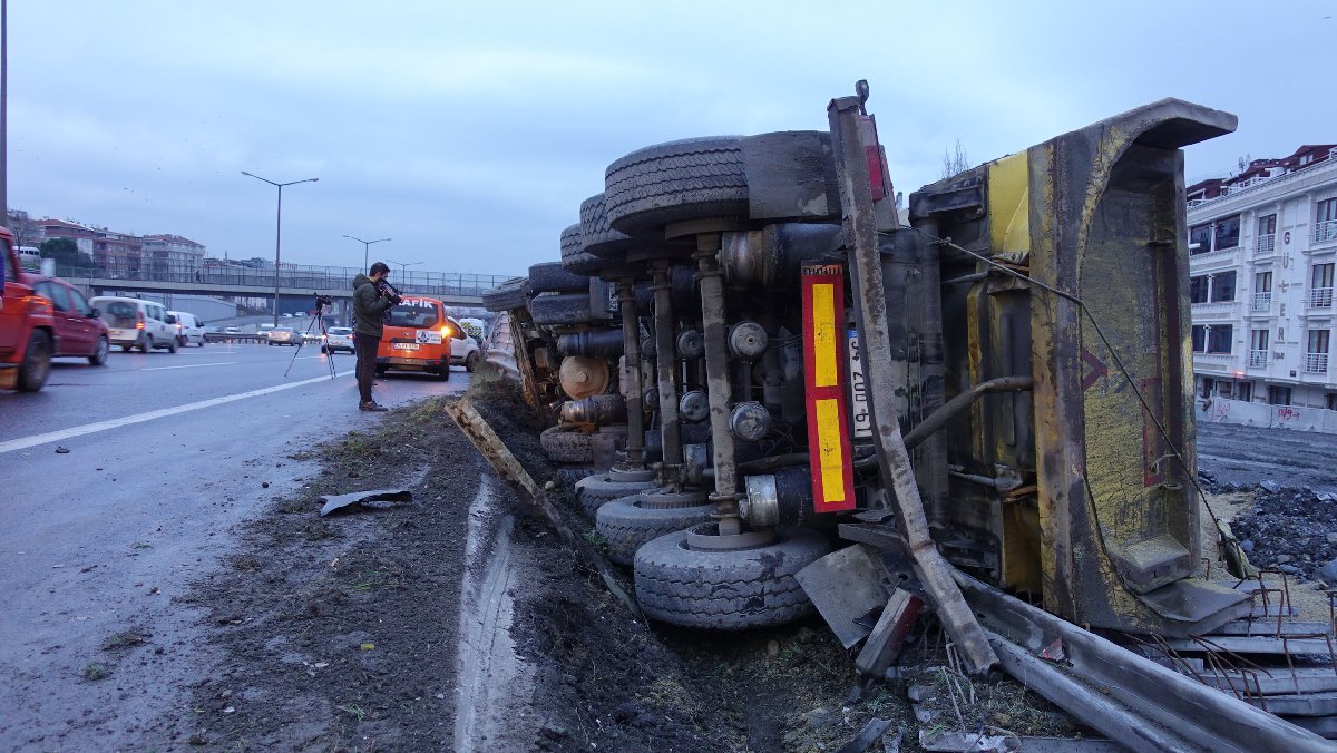 TEM'de zincirleme kaza: Ankara istikameti kilit