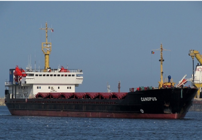 Dev geminin kaptanı kamarada ölü bulundu