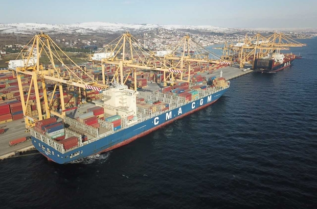 300 metrelik dev Asyaport Limanı'nda