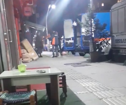 Çok kızacaksınız: Kargo işte böyle taşınmaz